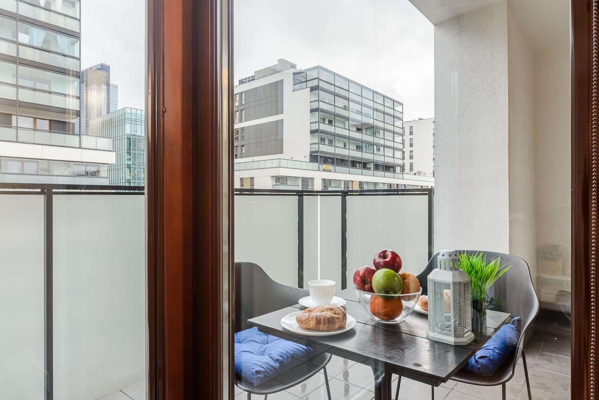 Luxury Mennica With Parking * Warszawa